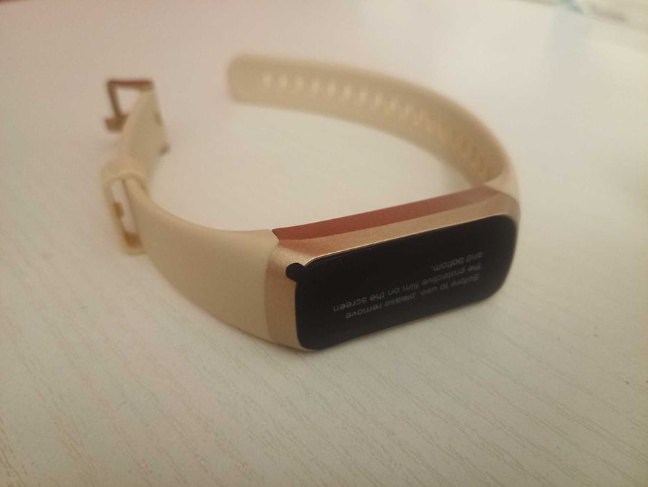 Sportowa inteligentna opaska C60 AMOLED