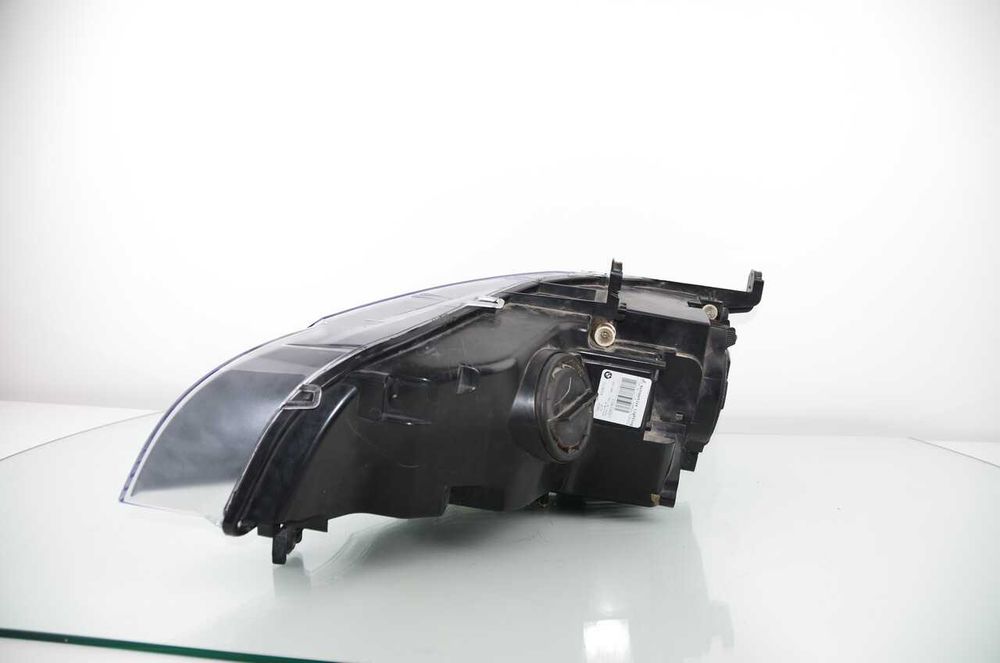BMW X5 E70 BI XENON SKRĘTNY prawa lampa przednia
