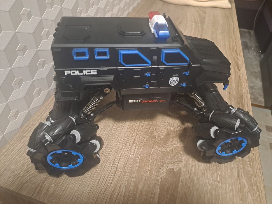 Машинка баггі нова