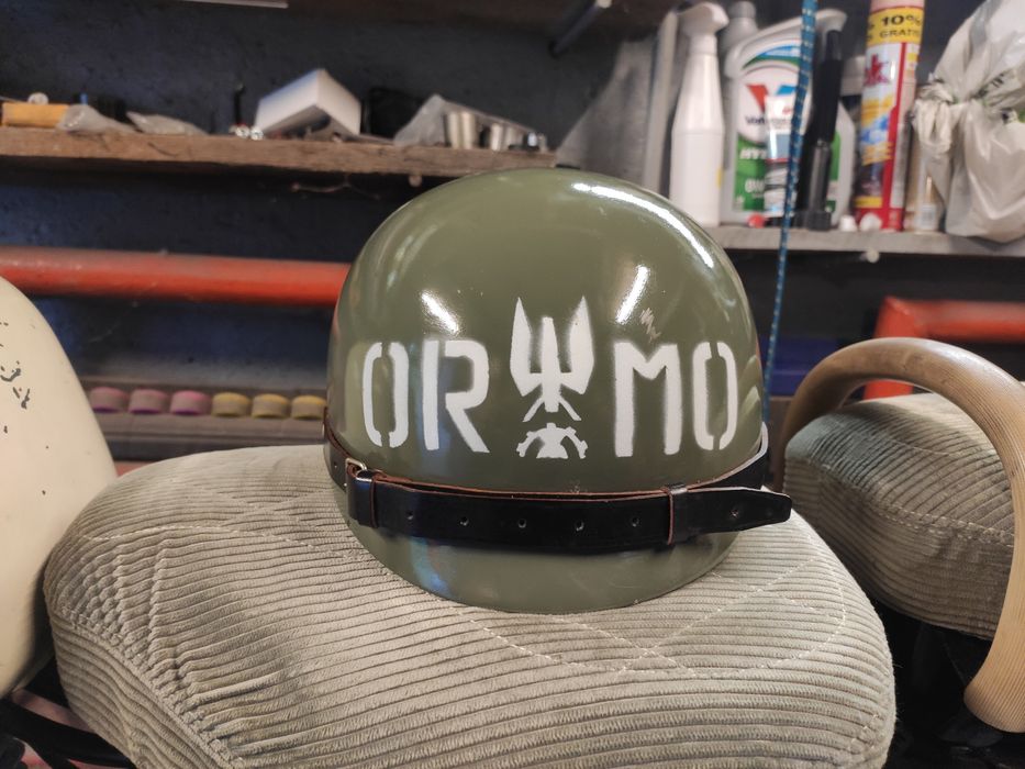 Kask motocyklowy orzeszek ORMO prl