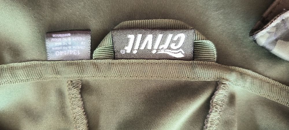 Kurtka jesienna wiatrówka rozm. 134-140