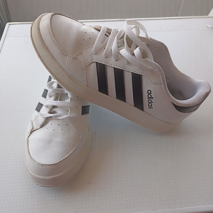 Sapatilhas adidas TAM 41.5 como novas
