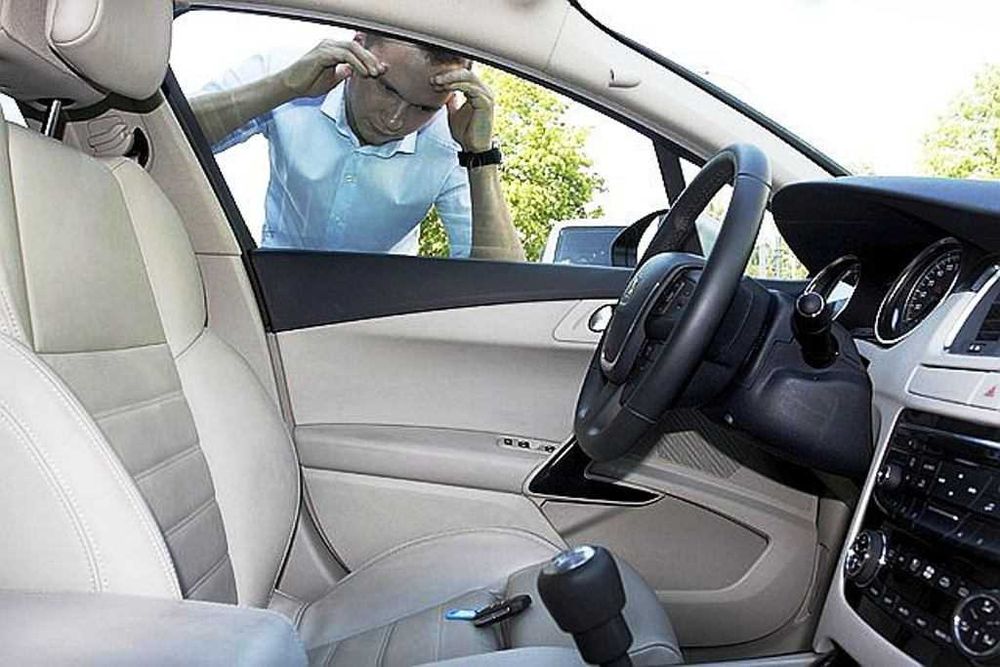 Awaryjne otwieranie samochodu, całodobowo 7 dni w tygodniu i w święta.