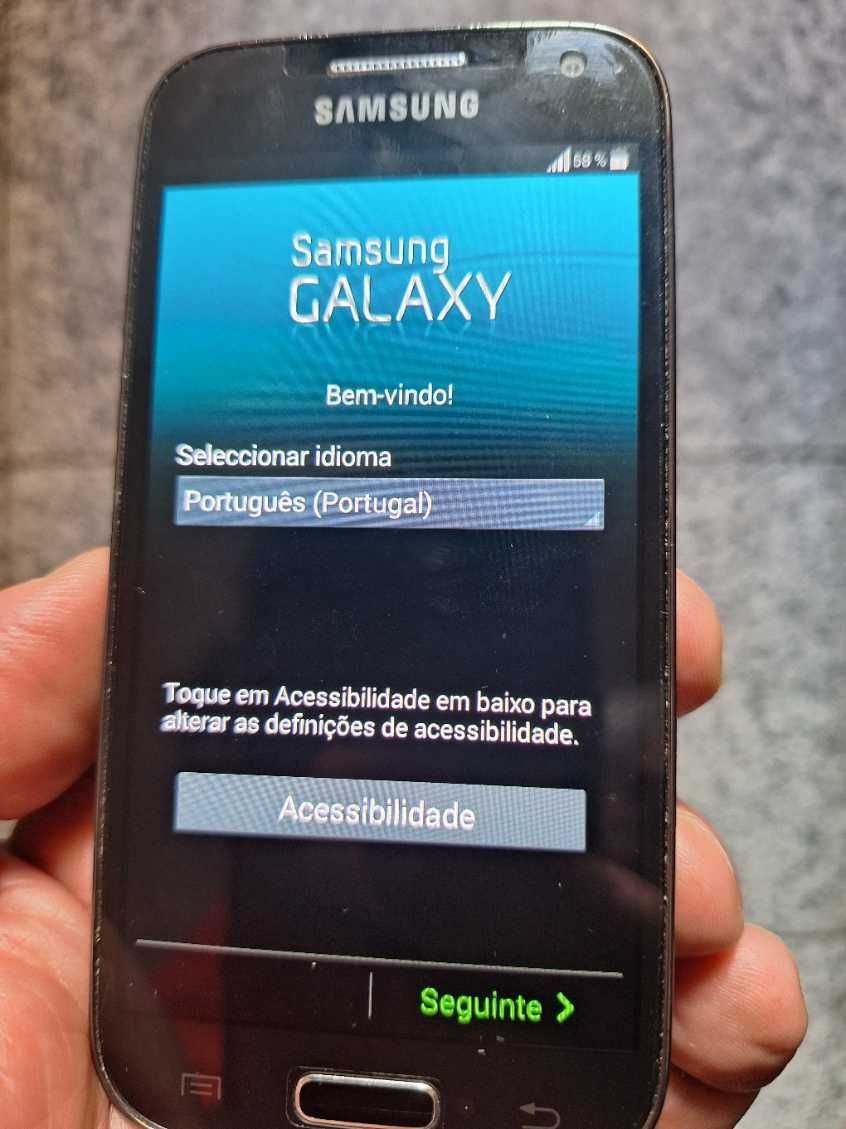 Telemóvel Samsung Galaxy S4 Mini GT-i9195