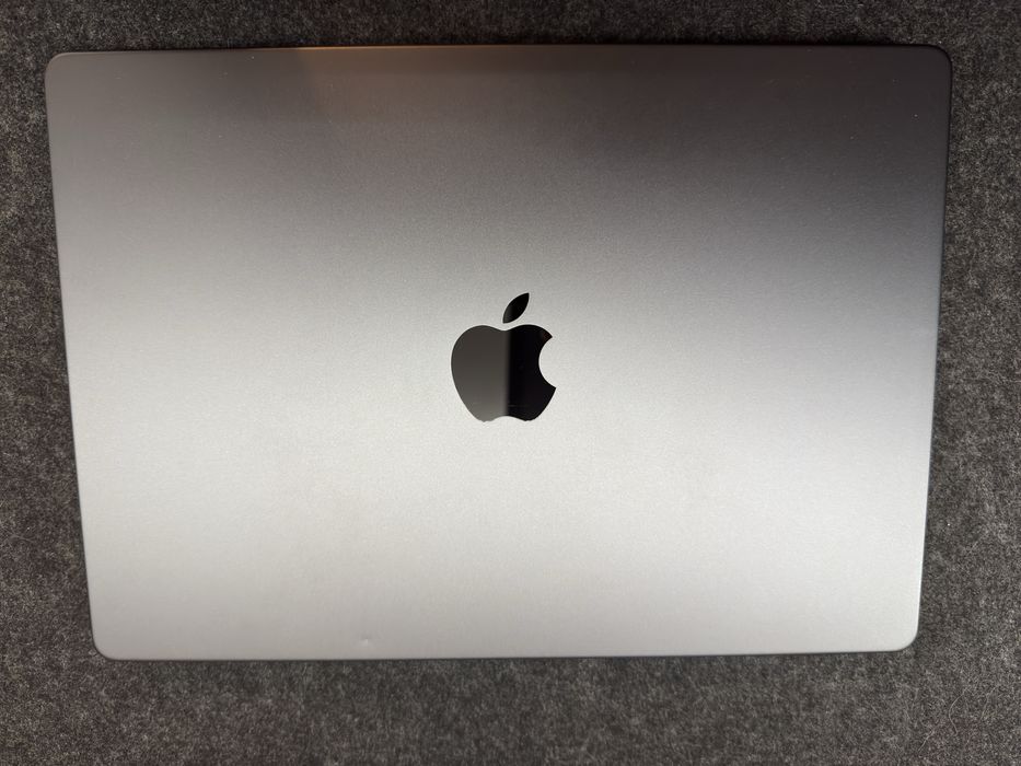 macbook pro m4 16/512 ZESTAW