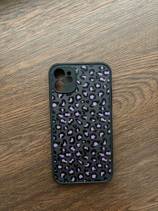 Чехол на айфон 11