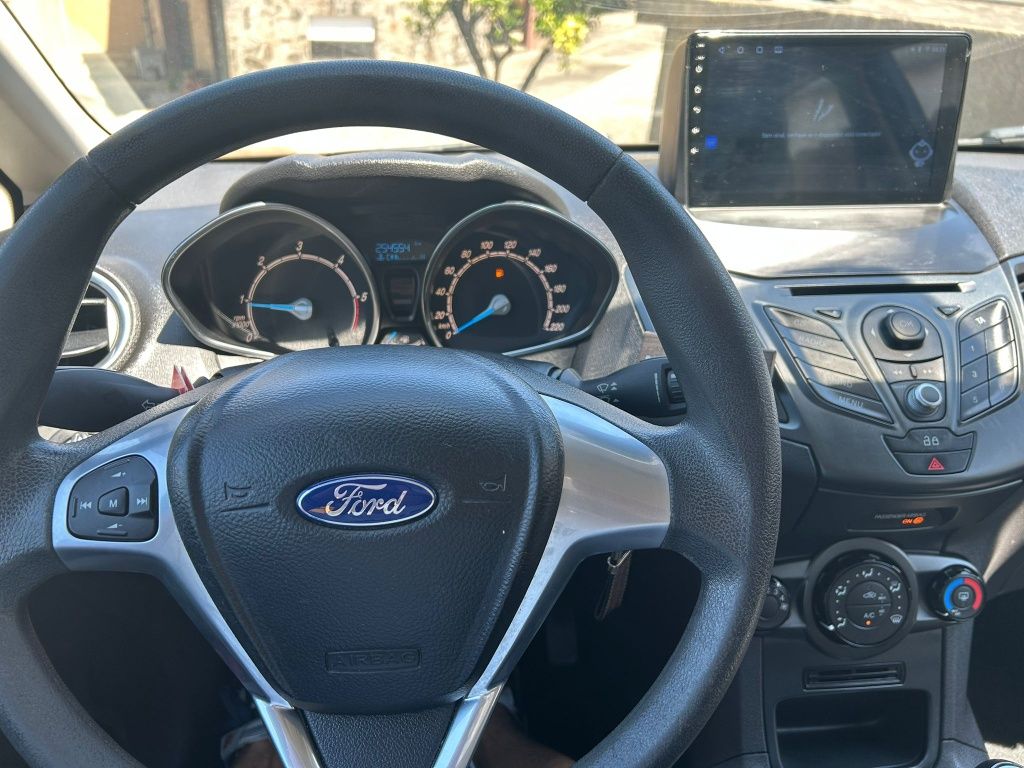 Ford fiesta 1.5 TDCI