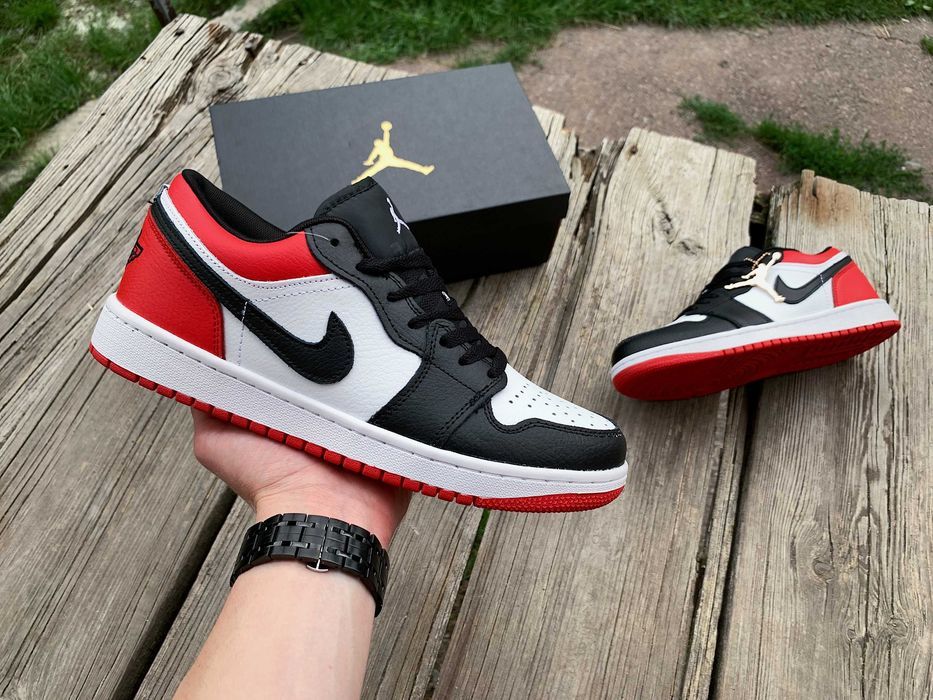 Мужские кроссовки Nike Air Jordan 1 (5 цветов) найк джордан (41-46)