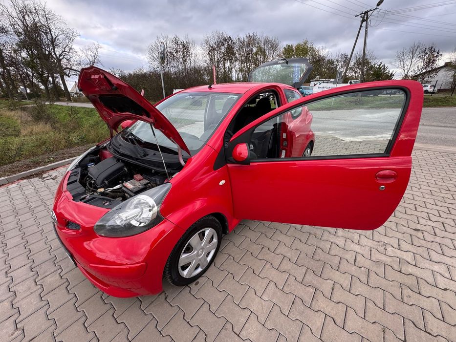 Toyota Aygo 1.0 BENZYNA mega tan bez wkładu LIFT !!! Klimatyzacja