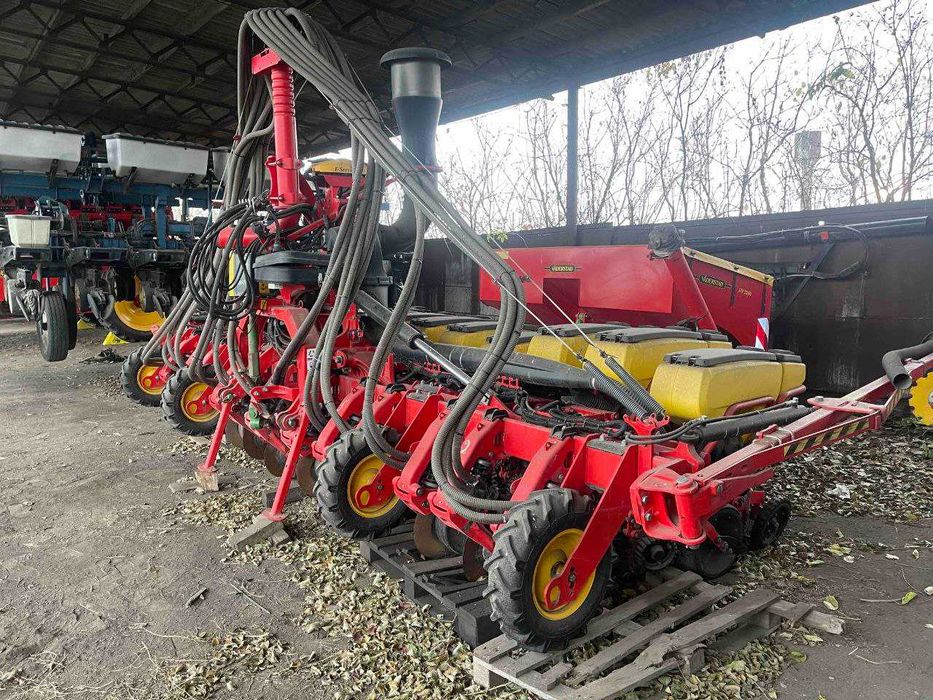 Сівалка Vaderstad Tempo V12 (45-70 см) + бункер FH 2200