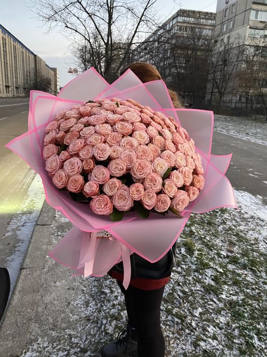 Букети квітів, букет 101 троянда, букет 51 роза, Розы, доставка цветов