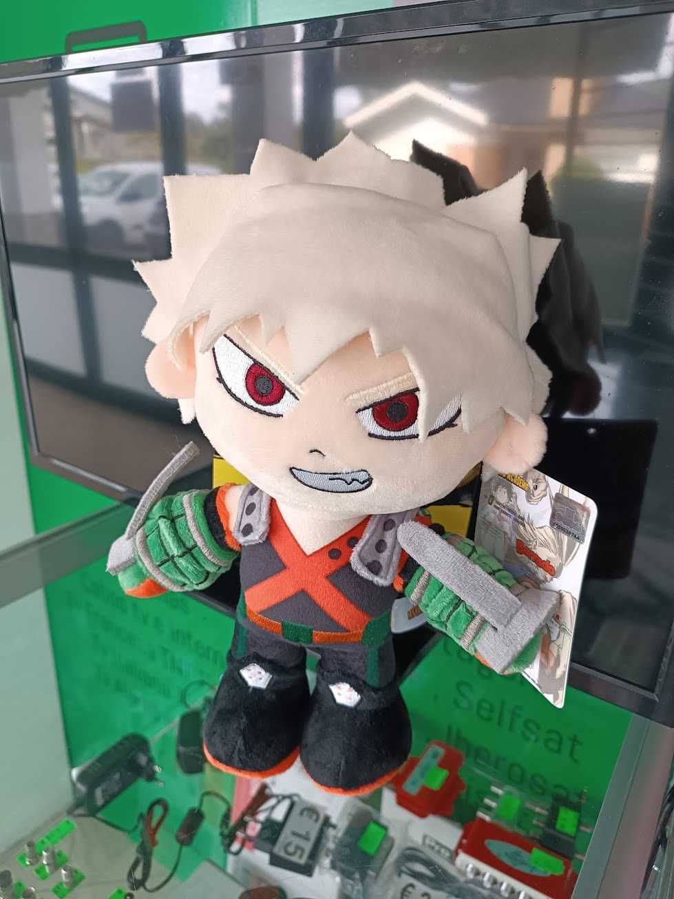 Novidade:Peluche My Hero Academia Bakugo 29cm