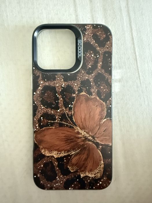 Чохол на Iphone 16 pro max новий