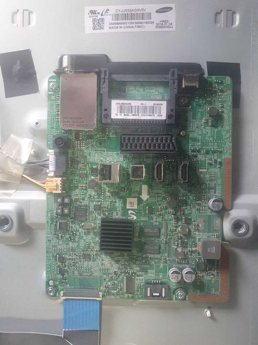 Телевізор Samsung UE32J4500AKXRU БИТА МАТРИЦЯ 32"