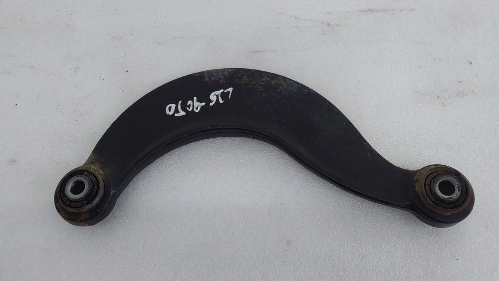 Braço de suspensão trás direito FORD C-Max II (DXA/CB7, DXA/CEU)