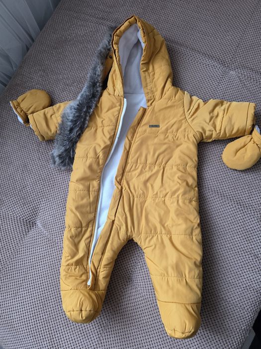 Продам дитячий зимовий комбінезон 74см