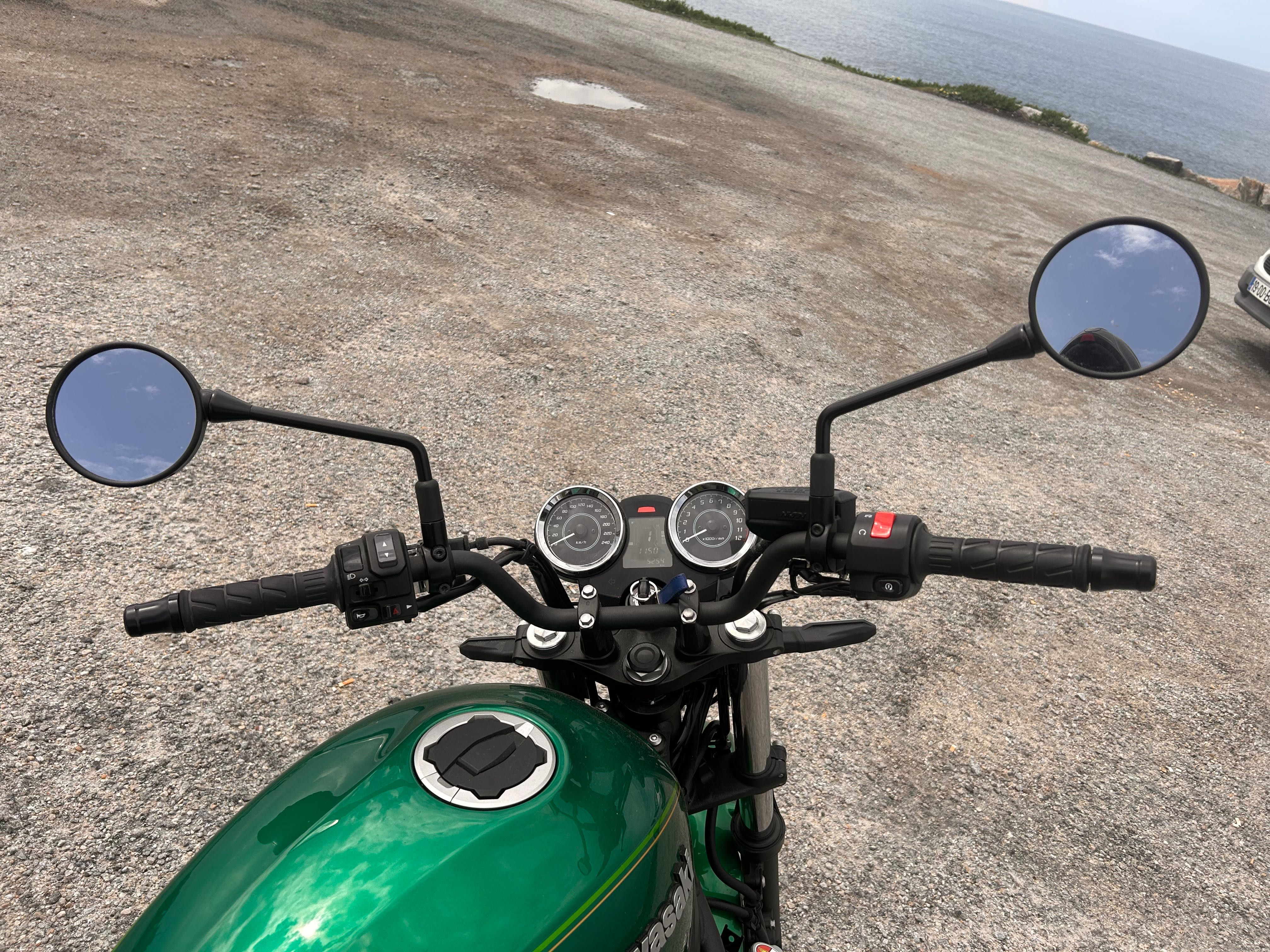 Kawasaki Z650RS €6250