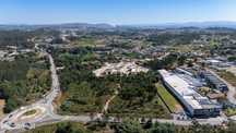 Terreno com PIP para 8 prédios e 12 moradias
