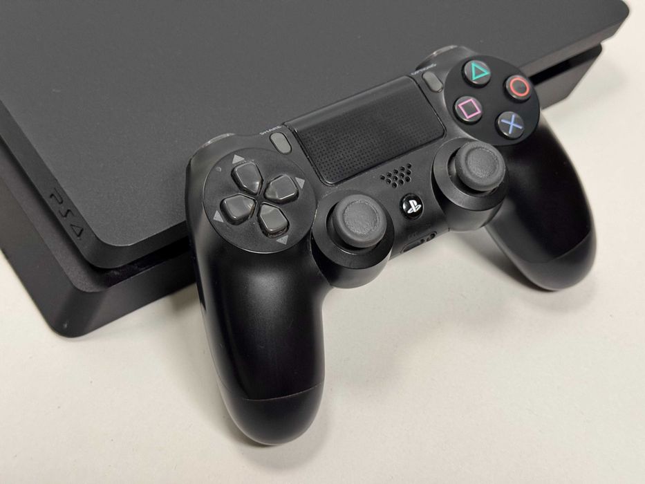 Konsola PlayStation 4 Slim PS4 Slim 1TB z Padem Super Stan