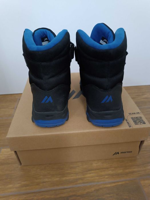 Dziecięce buty zimowe rozmiar 33 Martes