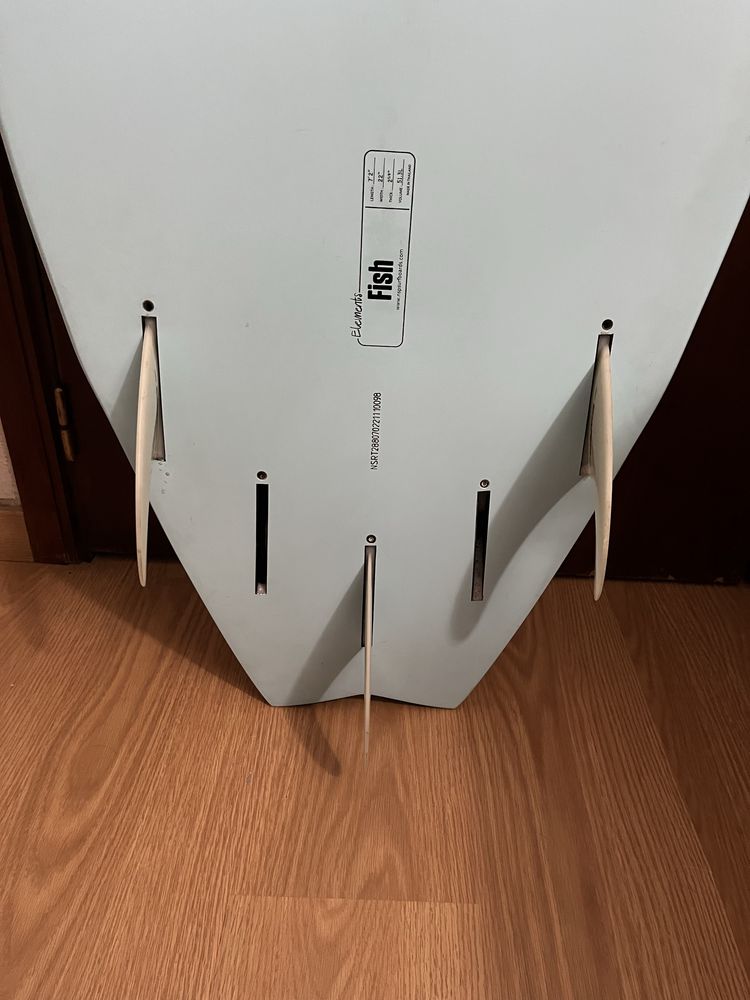 Vendo prancha NSP 7’2, excelente para iniciantes