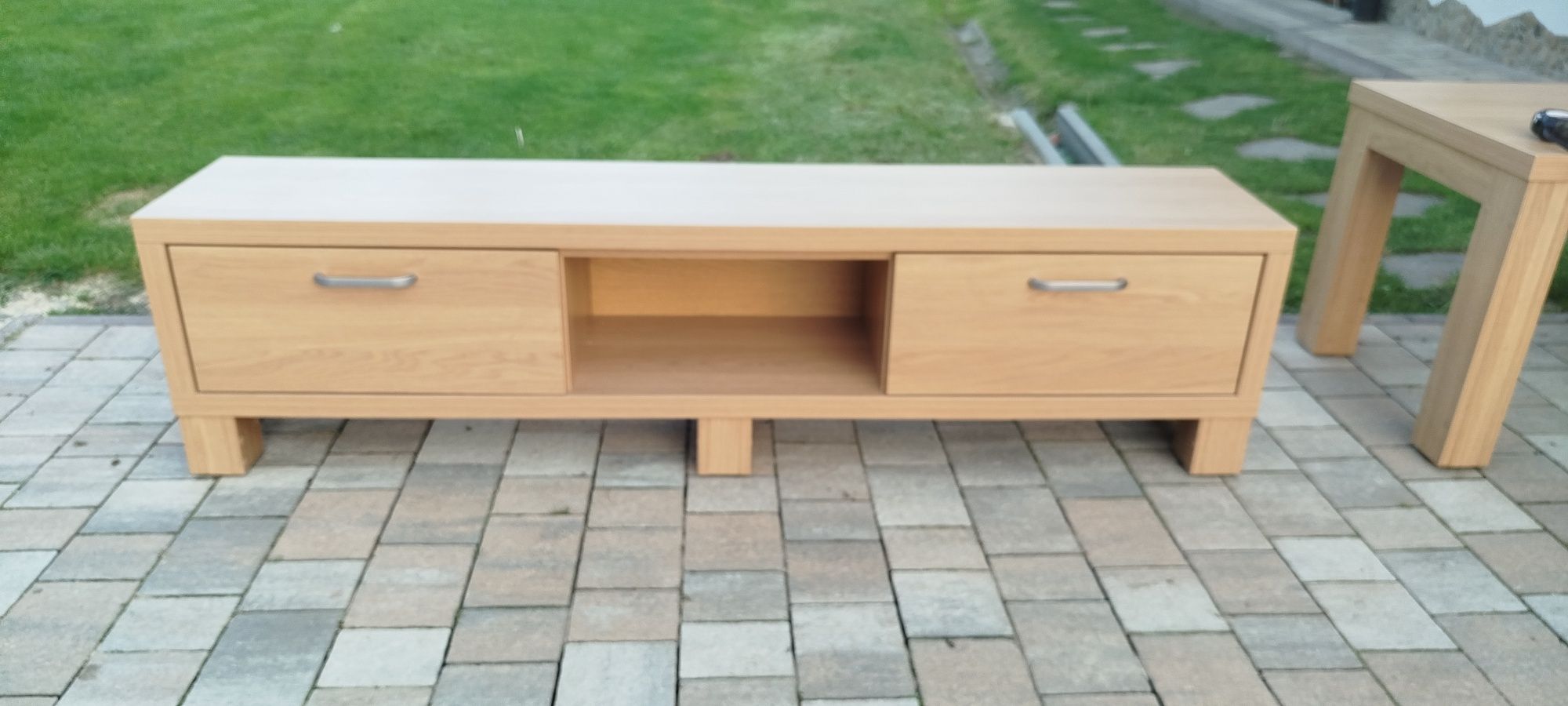Szafka pod telewizor