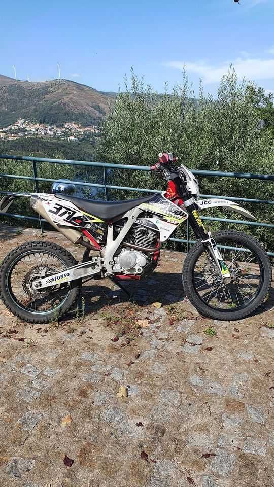 Ajp PR4 125cc Enduro