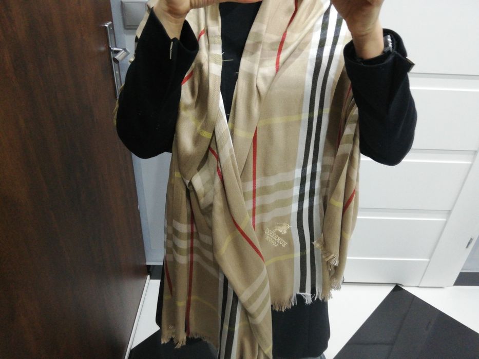 Szał. Krata uk burberry jasny beż lub karmel 180x75 cm