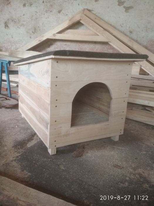 Будки різного розміру. Основне фото -будка велика, утеплена 6000