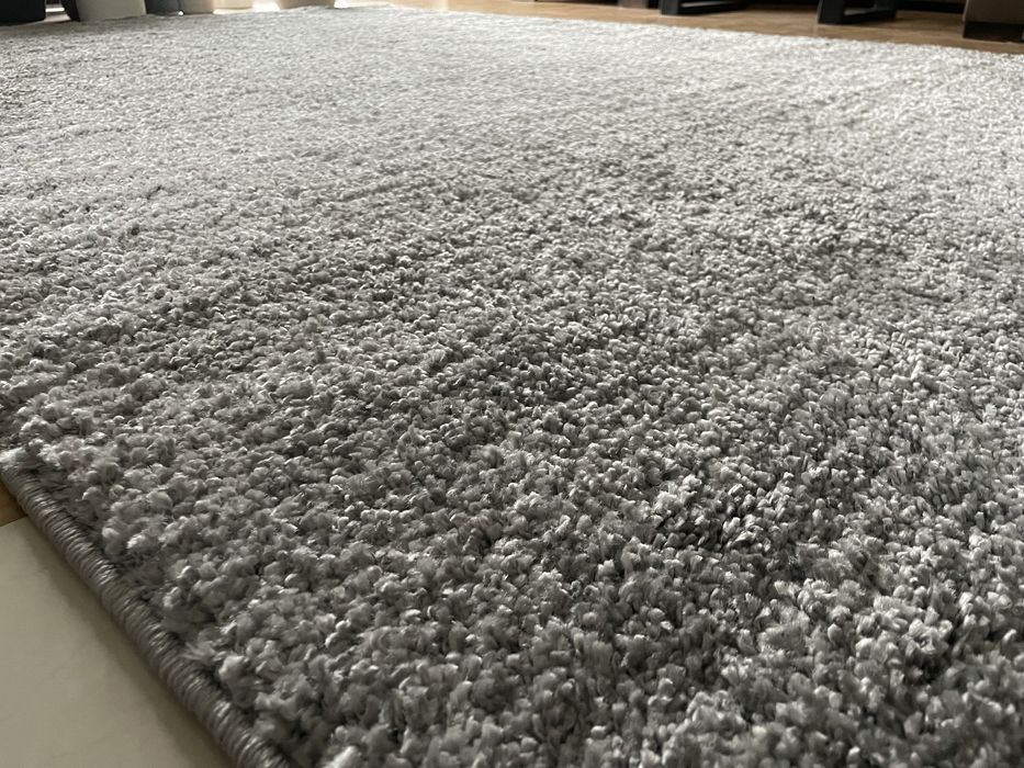 Nowy Dywan wysoki włos 200x280 szary