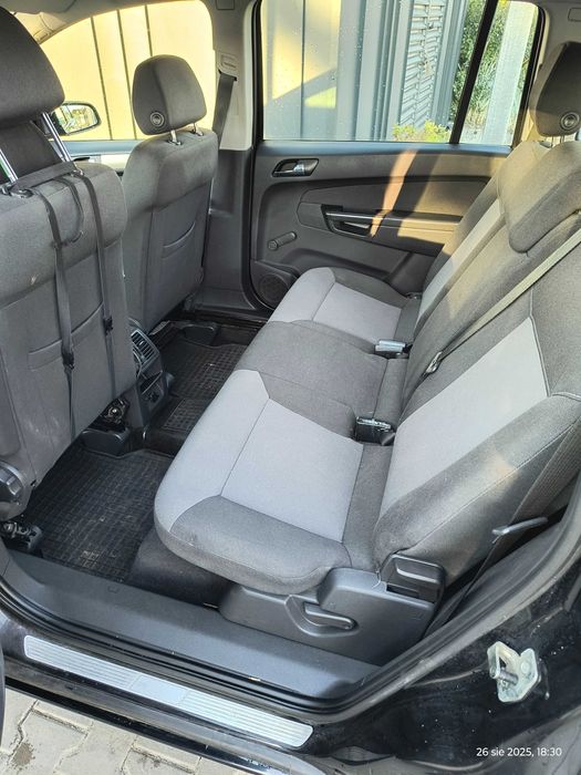 Opel Zafira B 140 KM 7 osoboby po lifcie - zadbany