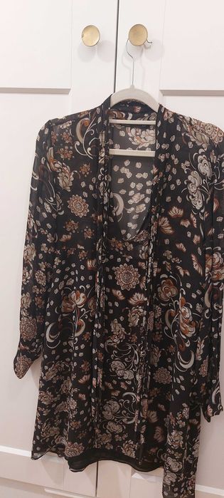 brązowa sukienka kwiaty Zara falbany luźna jesień autumn lato