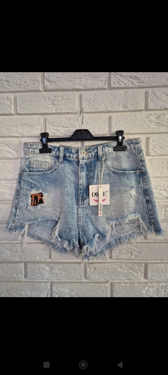 Szorty damskie jeansowe M szarpania