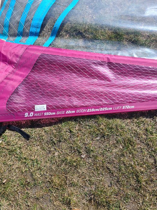 Żagiel NeilPryde Flight EVO 9.0 + maszt NeilPryde 550 TPX 100,