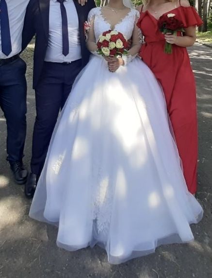 Сукня весільна в чудовому стані