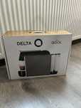ekspres do kawy Delta q nowy