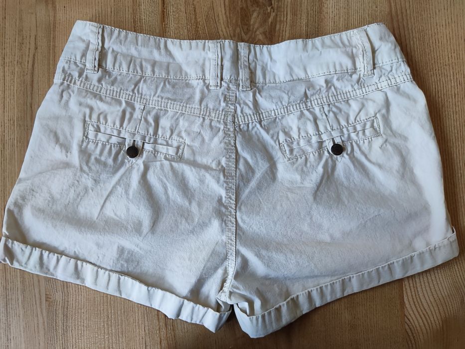 Krótkie spodenki Szorty Sutherland rozmiar 38