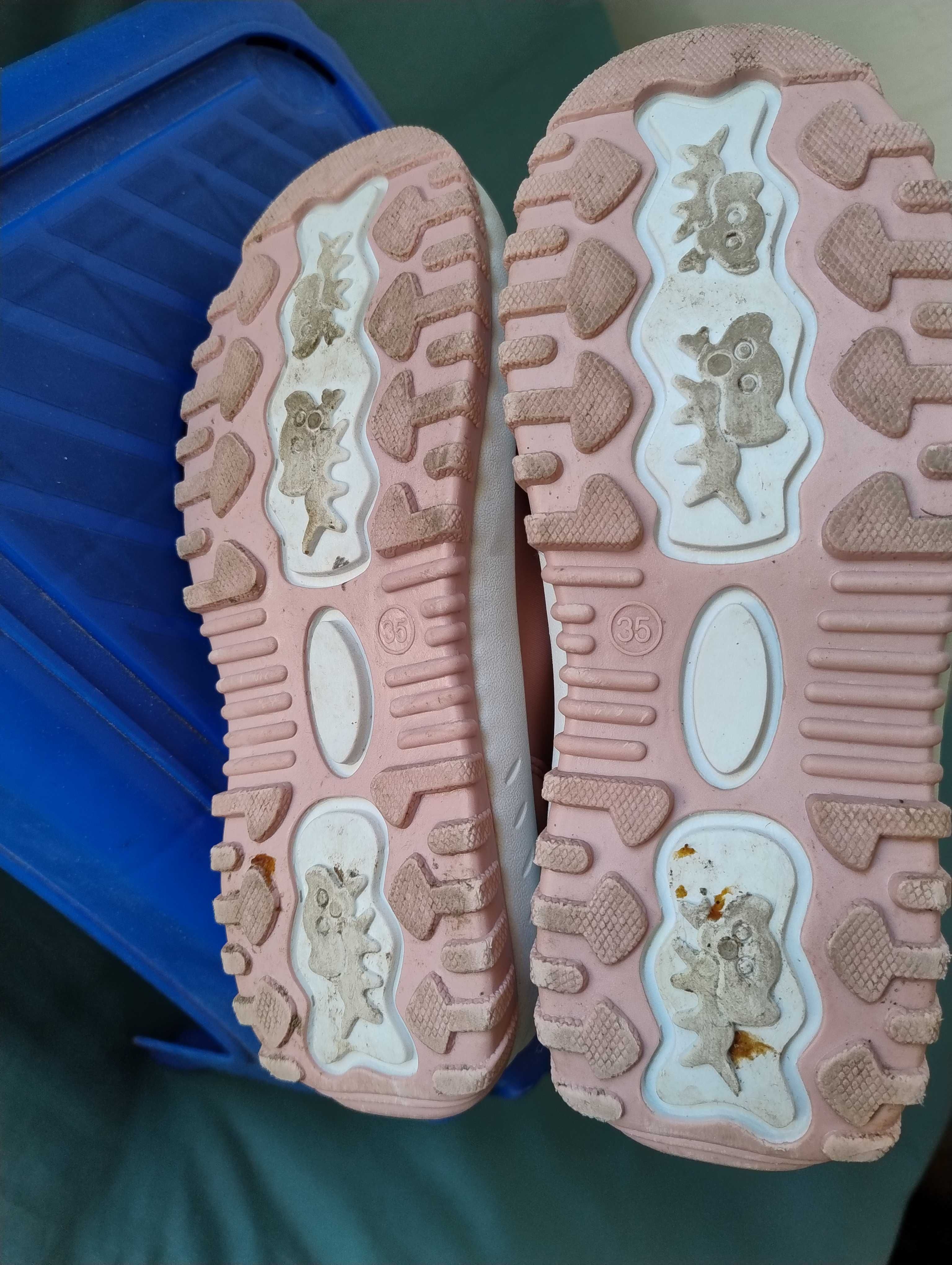 Buty ocieplane zimowe Sinsay 35 trzewiki śniegowce jak nowe tanio