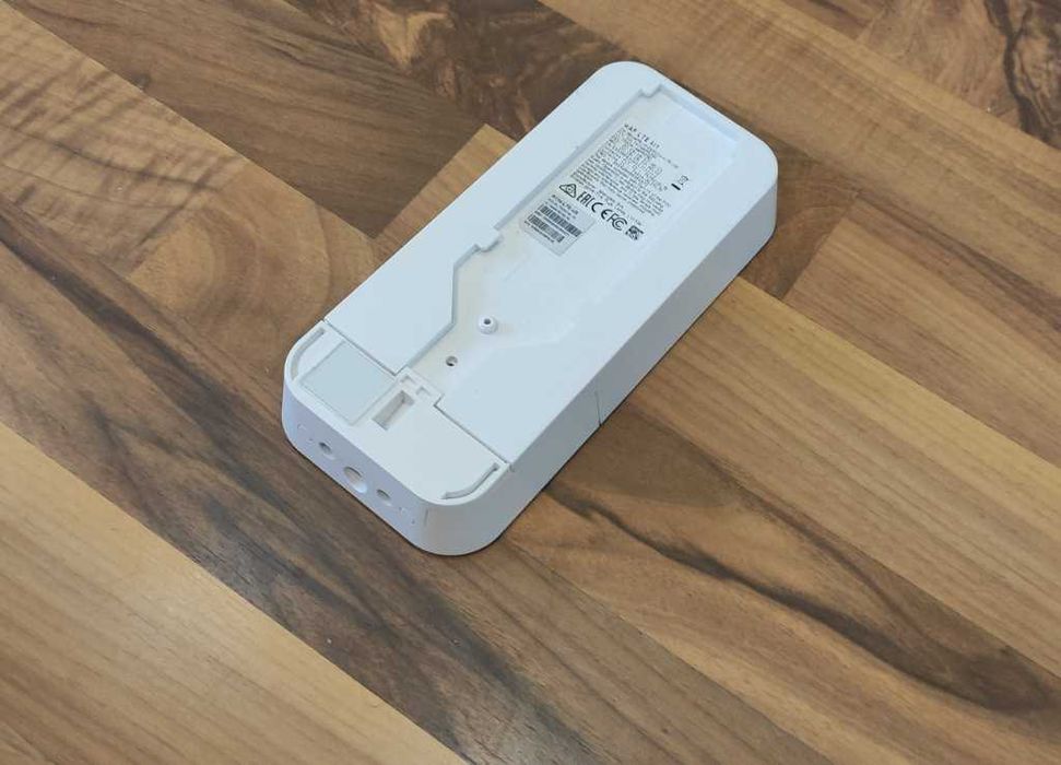 Мощная 5Ghz+2.4Ghz Wi-Fi точка Mikrotik WapR