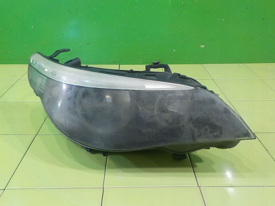 BMW E60 M-PAKIET 2.0 D 06r SEDAN 4D lampa prawa przod
