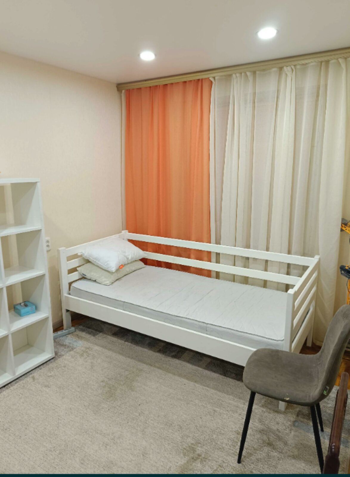 Продам 2 ком квартиру Осипенковский микрорайон