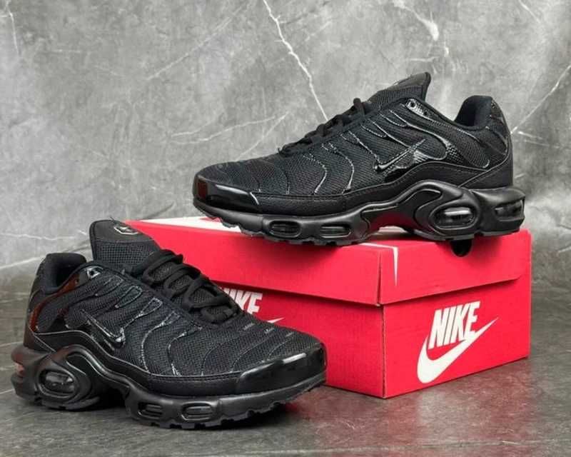 "Buty Trampki" Nike_Air_Max_TN_Plus_Black_R.38