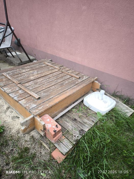 Piaskownica drewniana zamykana