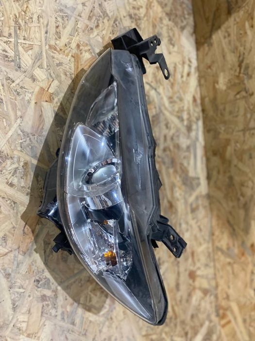 Mazda 6 jj gj 2013-17 фари фара права ліва мазда 6 галоген дефект