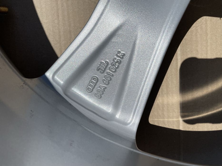 Диски R19 5/112 ET34 ЦО 66,5 Audi Q5/Q3/A3/A4/A6/Volksvagen/ Skoda