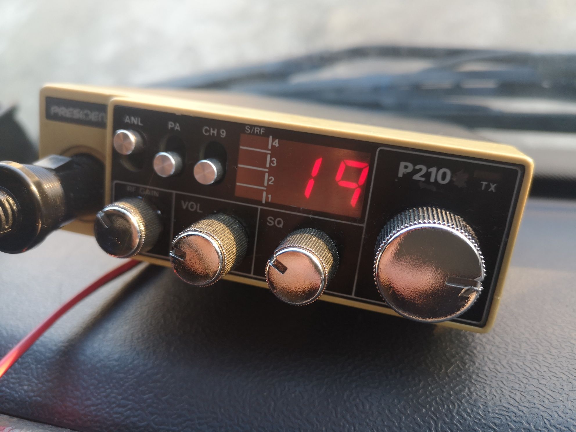 Cb radio Unide  P-210