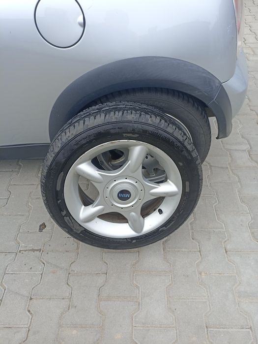 Mini Cooper 1.6 benzyna 2005r.