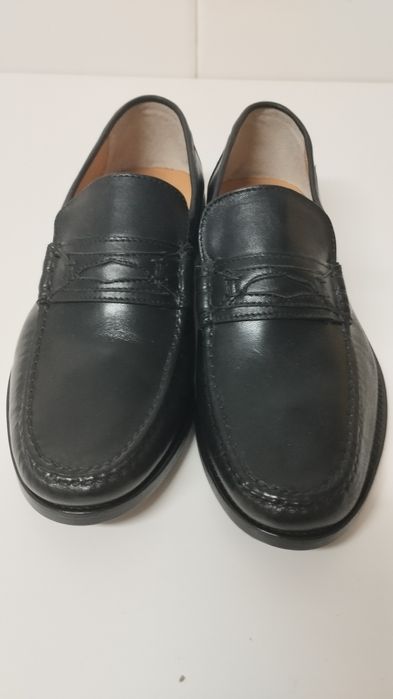 Sapatos de homem NOVOS 38