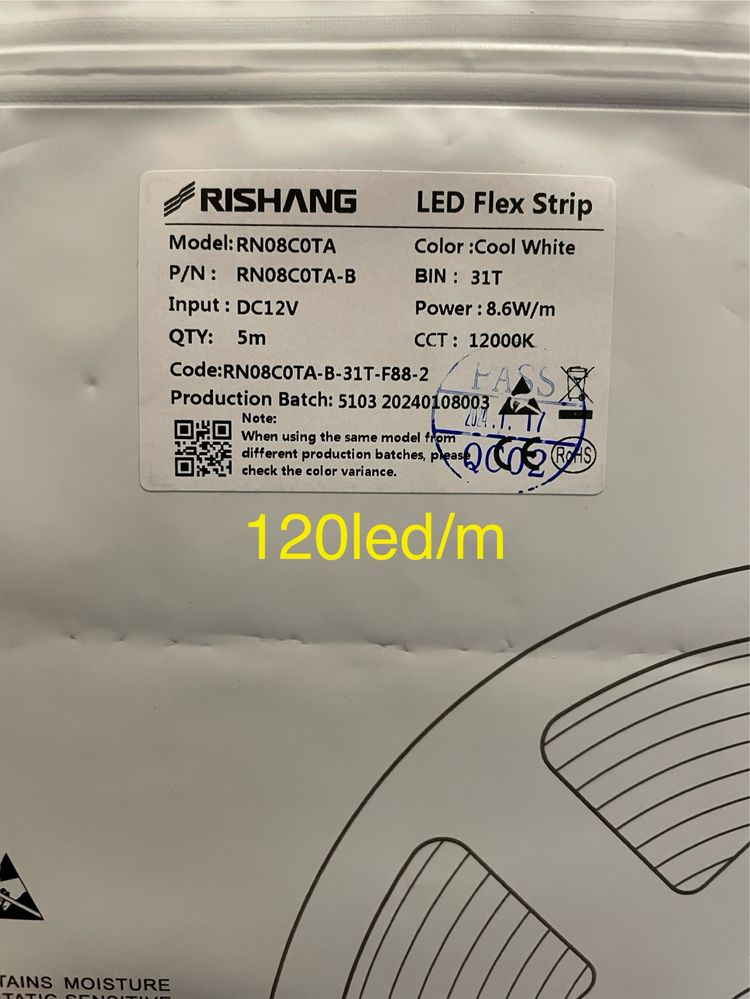 Світлодіодна LED стрічка Rishang, 12V RGB