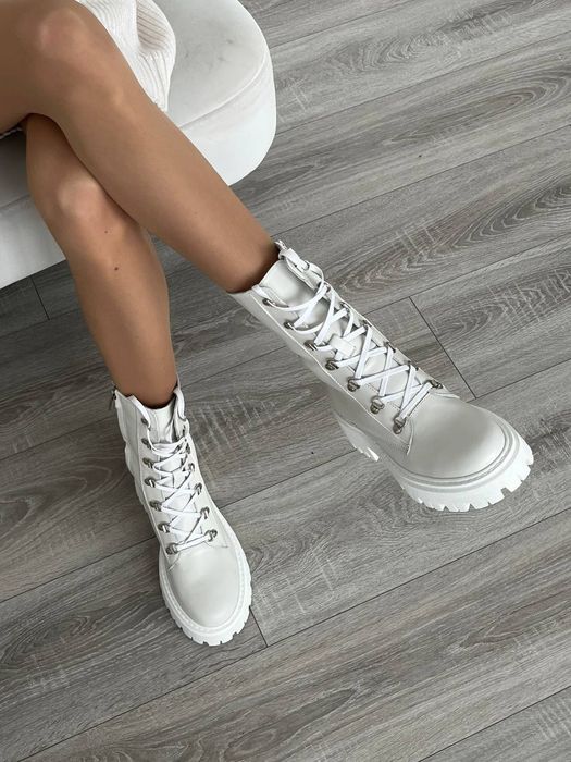 Зимові ботінки, чоботи,сапоги